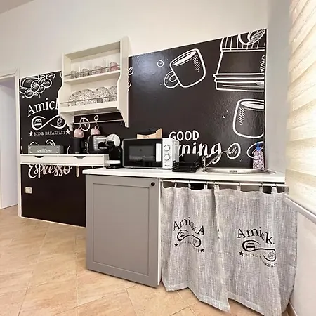 Amicka فندق مبيت وإفطار