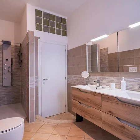 Amicka Bed & Breakfast 3*