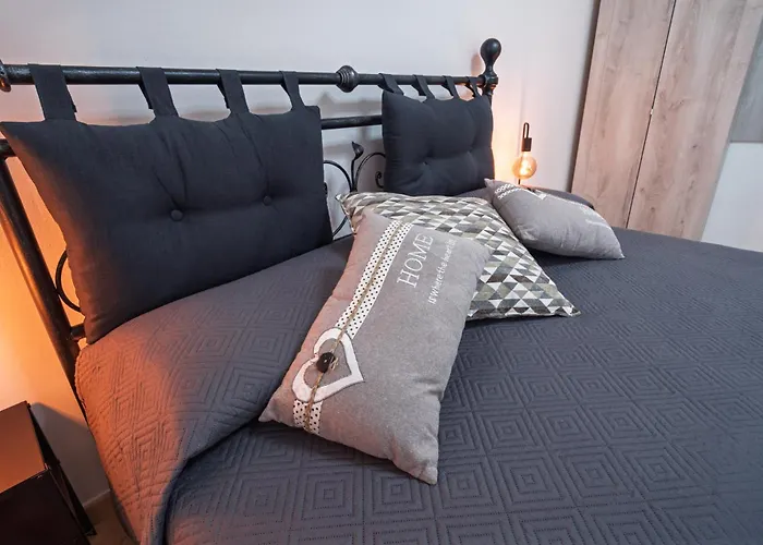 Oda ve Kahvaltı Amicka 3*